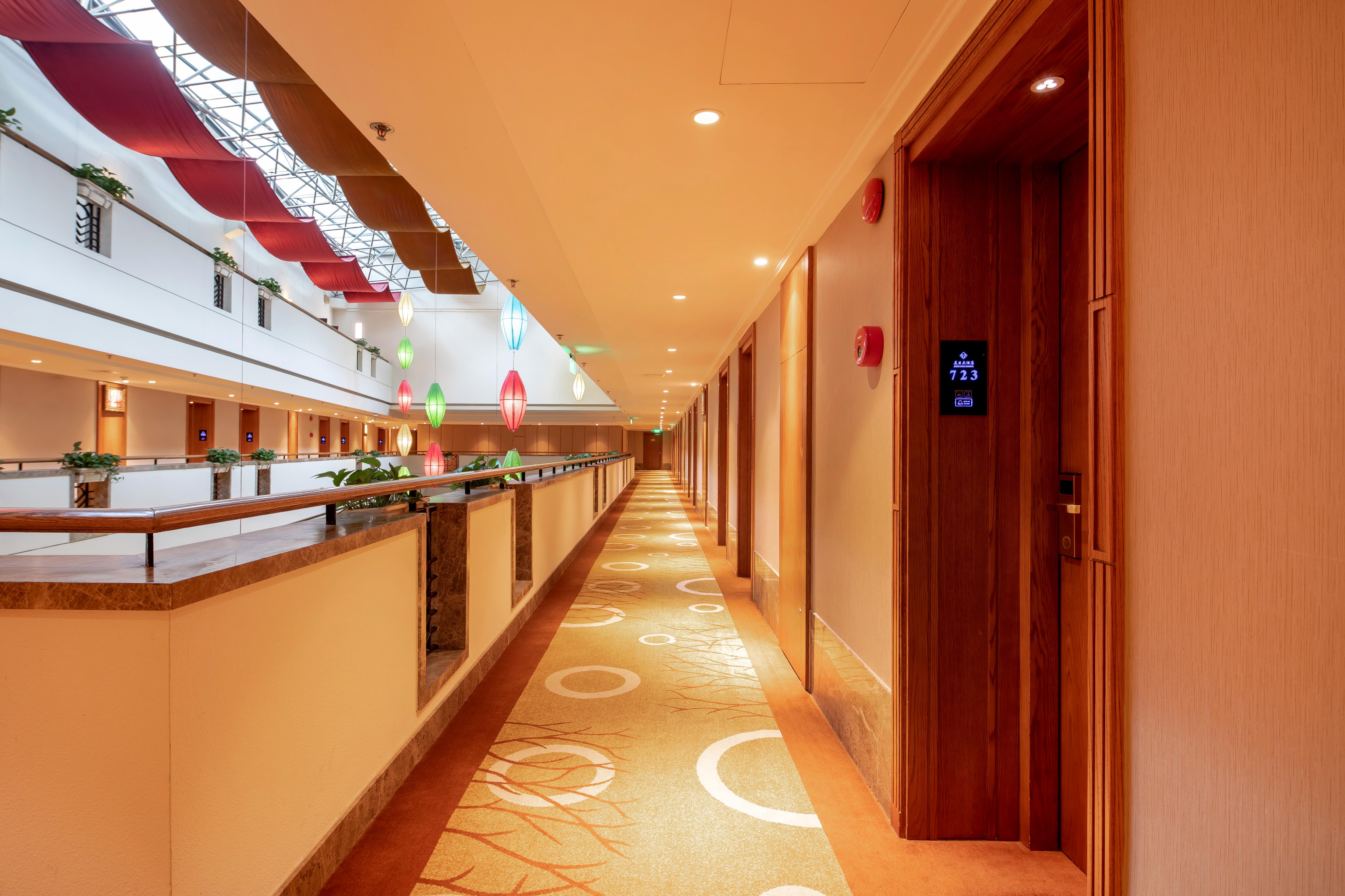 Mason Hotel Шанхай Экстерьер фото